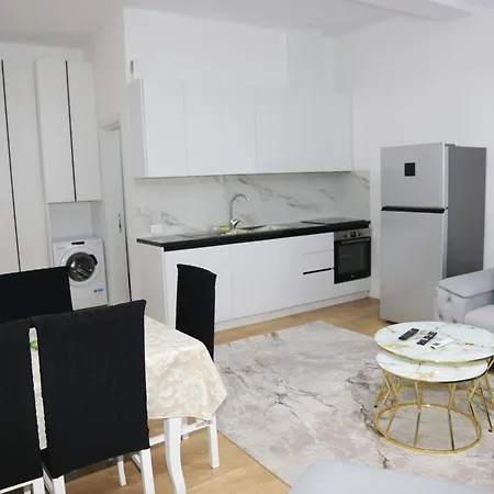 White House Appartement Tirana