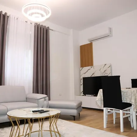 White House Appartement Tirana